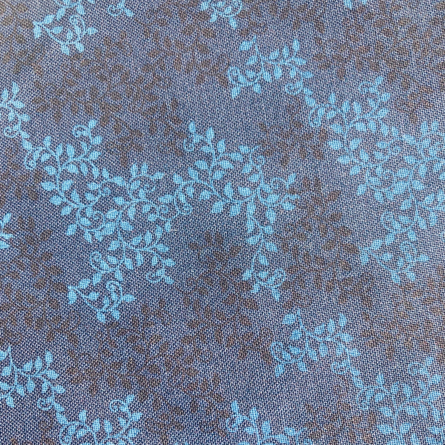 Narrow Leaves Blue, Mook Fabrics