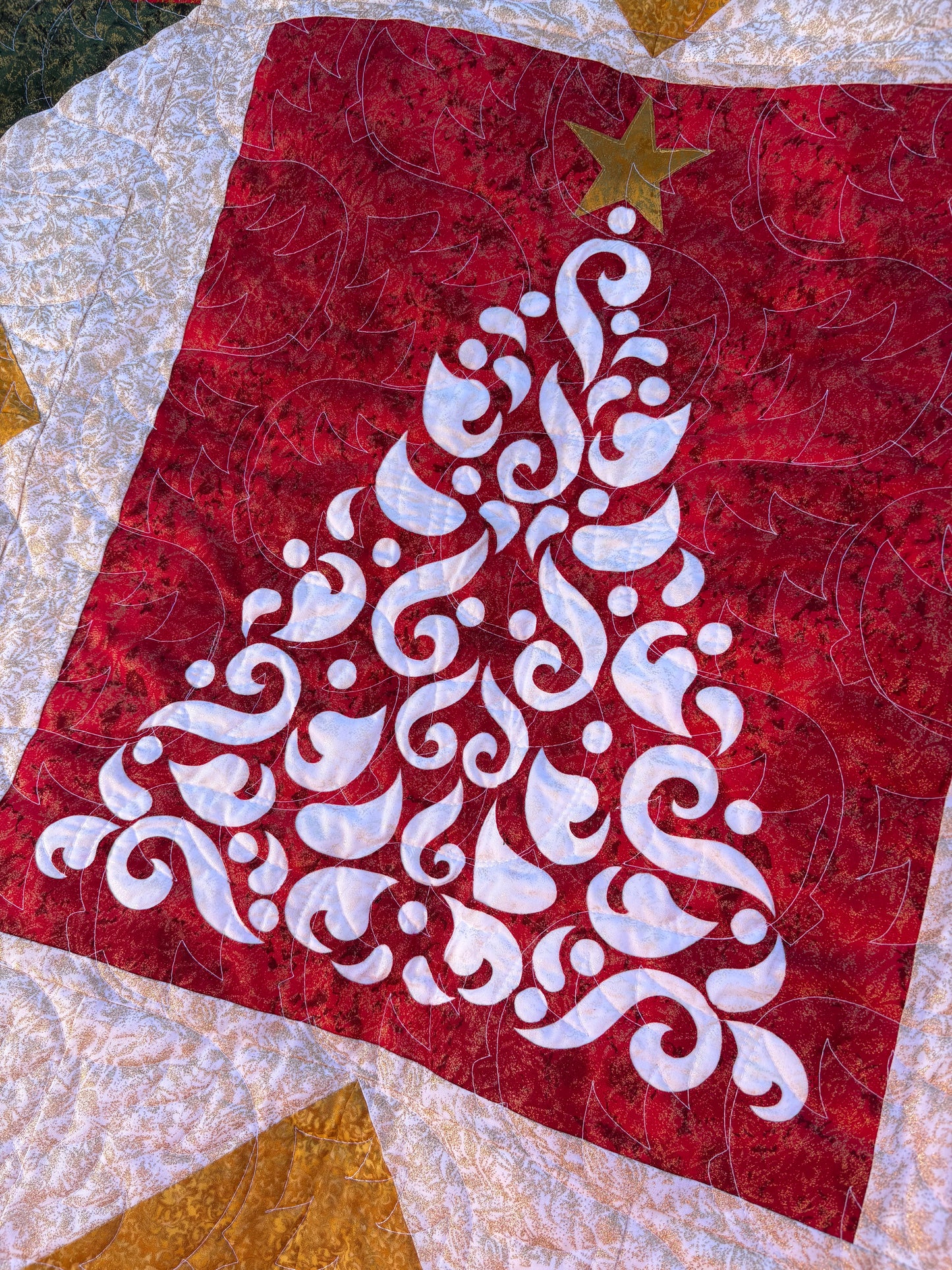 Christmas Throw Quilt