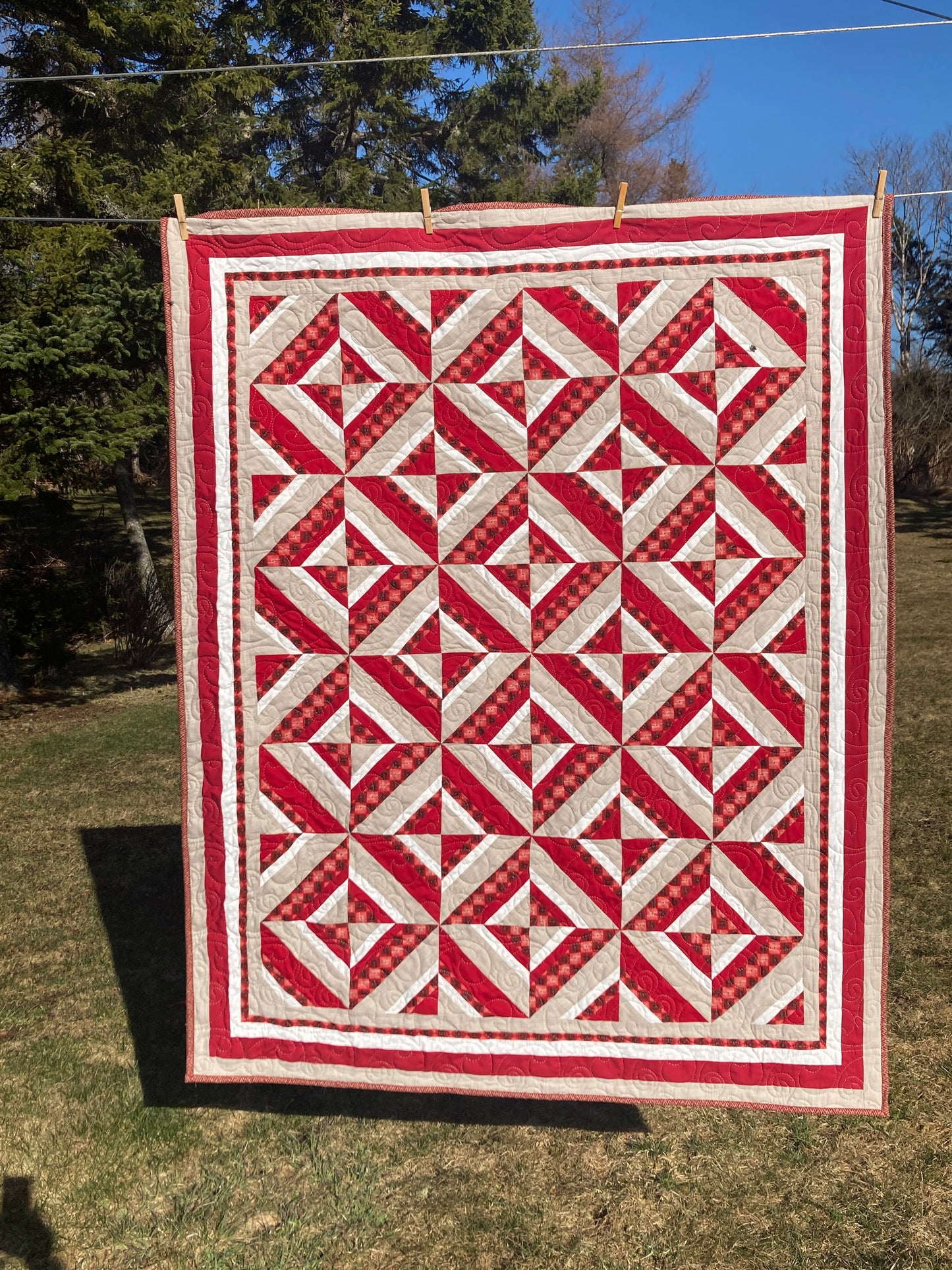 Red, Beige White Geometric Throw Quilt
