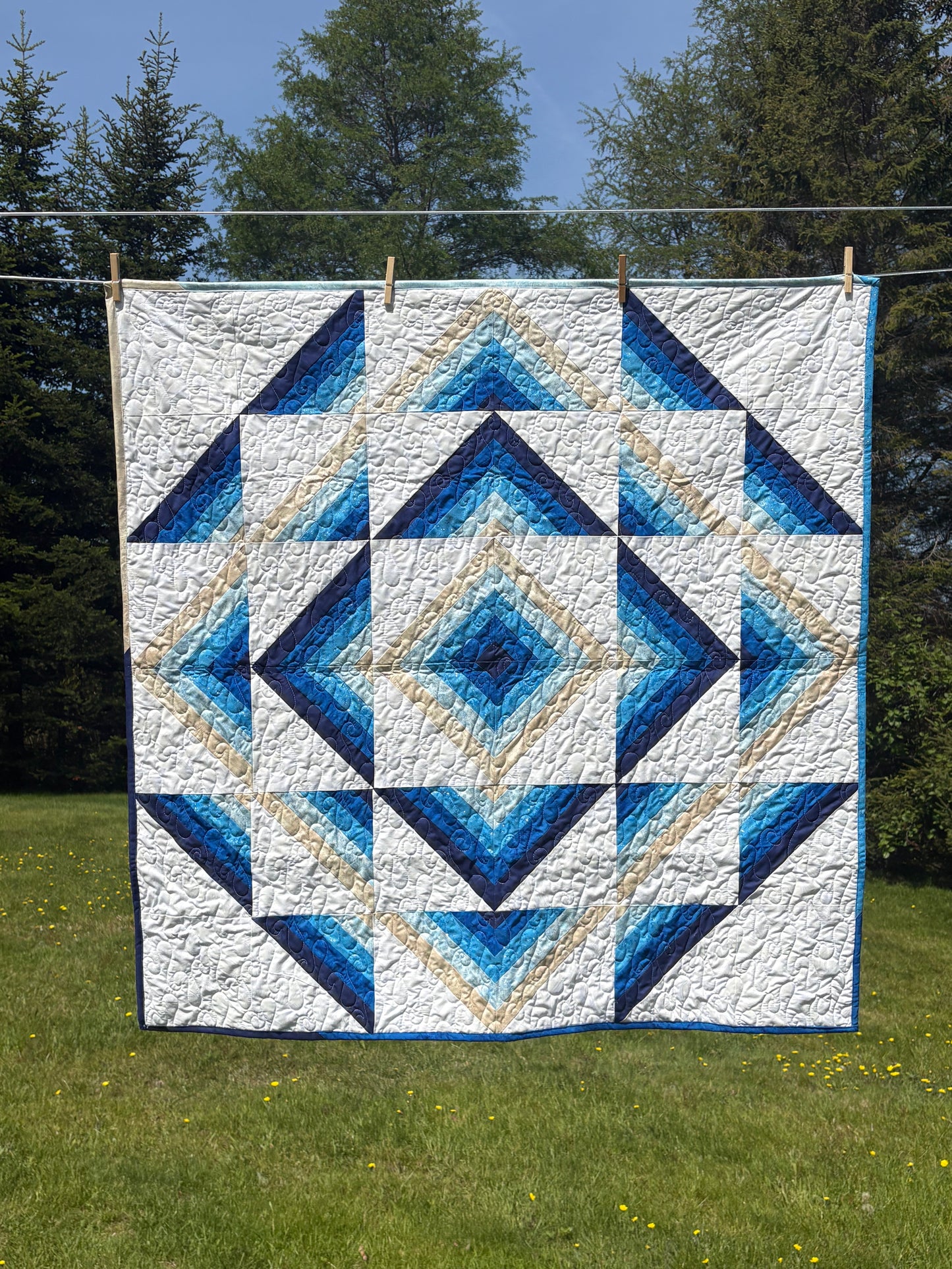 Blue and  White Geometric Throw Quilt